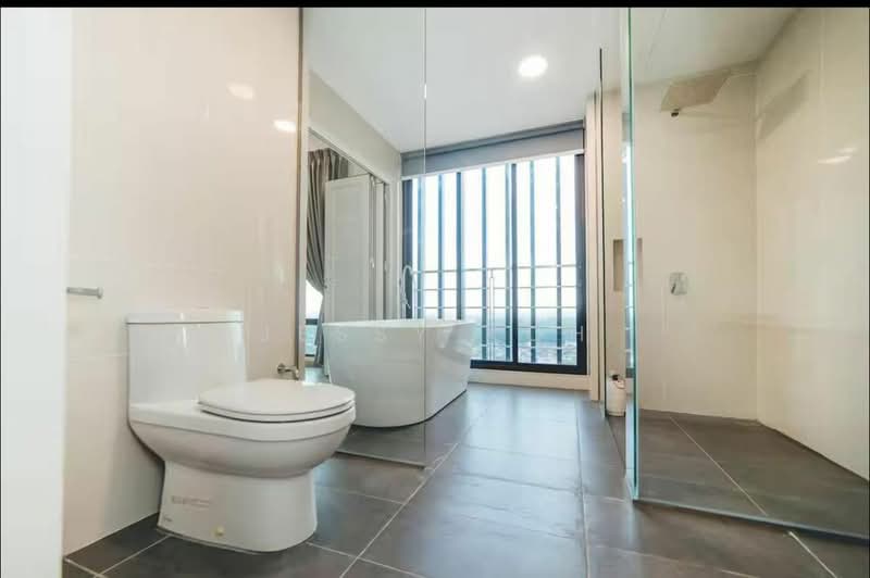 Servis Apartment untuk Disewa di Southkey Mosaic - Jessy Koh - Bathroom - PropertyGuru.com.my