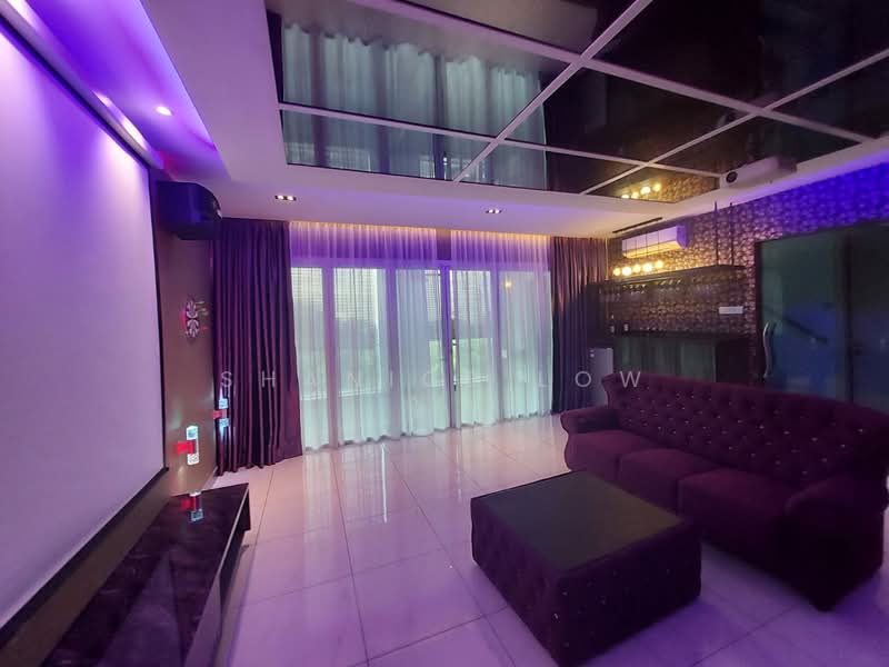 Townhouse for Sale in Bandar Puteri Puchong (Puchong) - Shanice Low - Living Room - PropertyGuru.com.my