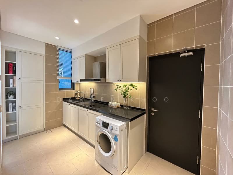 Kondominium untuk Dijual di Capella Embassy (D'Rapport Residences) - Darren Khoo - Kitchen - PropertyGuru.com.my