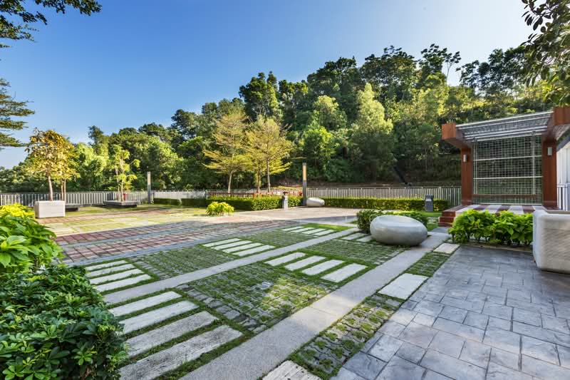 Townhouse for Sale in Bandar Puteri Puchong (Puchong) - Shanice Low - Exterior - PropertyGuru.com.my