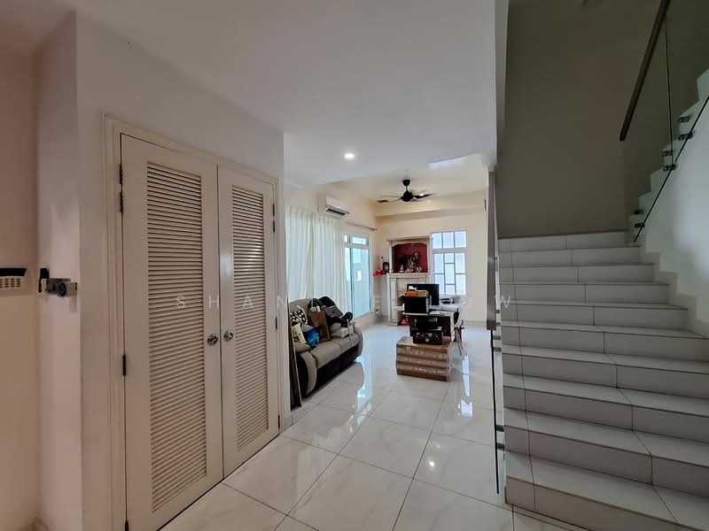 Townhouse for Sale in Bandar Puteri Puchong (Puchong) - Shanice Low - Living Room - PropertyGuru.com.my