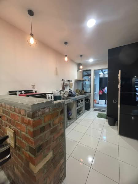 Rumah Teres 2 Tingkat untuk Dijual di Nusa Bayu (Iskandar Puteri (Nusajaya)) - Jameson Choo - Kitchen - PropertyGuru.com.my
