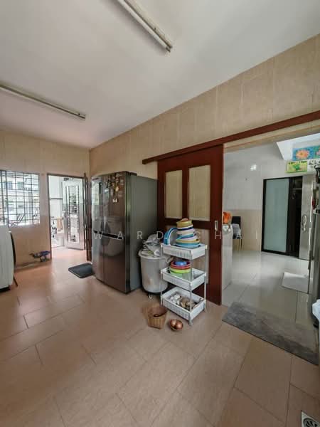 2-storey Terraced House for Sale in Sungai Buloh (Selangor) - Edward Chai - Kitchen - PropertyGuru.com.my