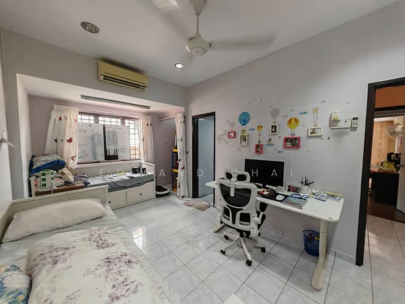 2-storey Terraced House for Sale in Sungai Buloh (Selangor) - Edward Chai - Bedroom - PropertyGuru.com.my