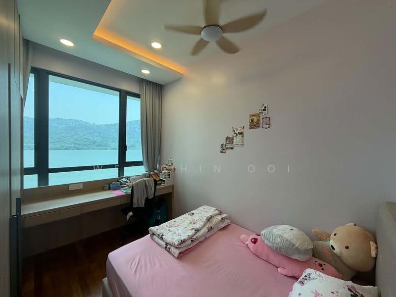 Condominium for Sale at Queens Residences Q1 @ Queens Waterfront - Wei Chin Ooi - Bedroom - PropertyGuru.com.my