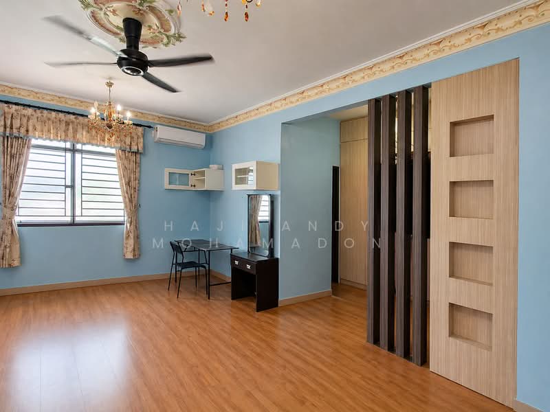 Semi-Detached House for Sale in Johor Bahru (Johor) - Haji Andy Mohamadon - Living Room - PropertyGuru.com.my