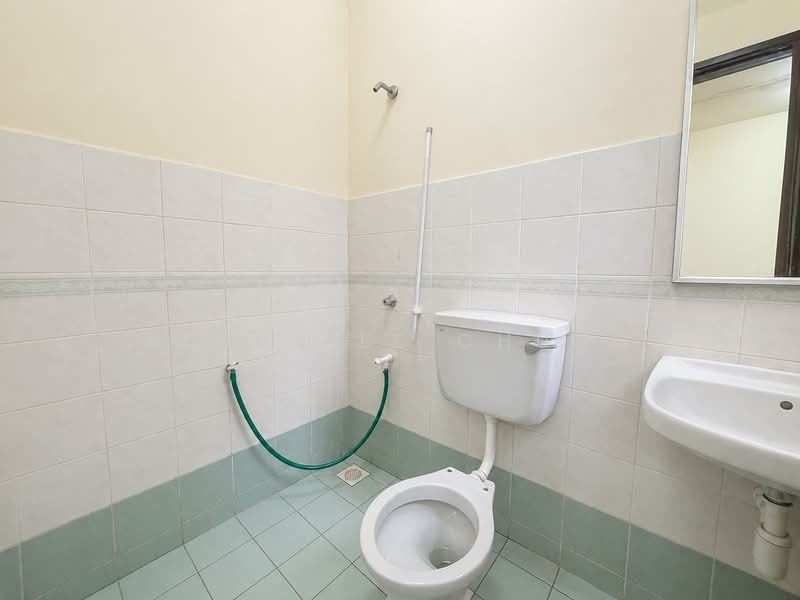Rumah Teres 2 Tingkat untuk Dijual di Putra Heights (Subang Jaya) - Nobeille Chung - Bathroom - PropertyGuru.com.my