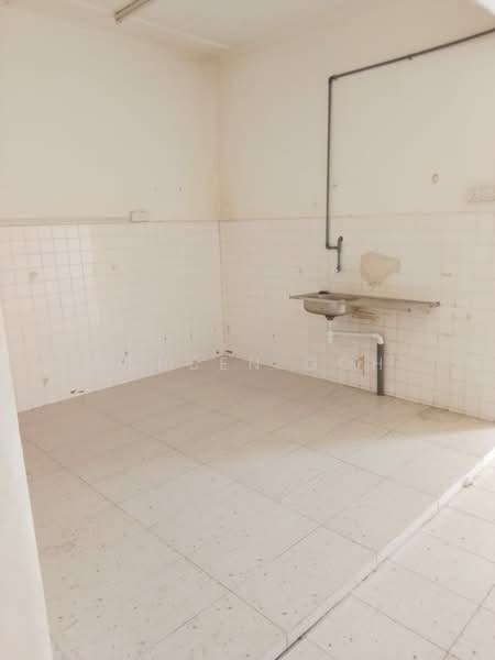 Shop for Rent in Taman Sri Tebrau (Johor Bahru) - Jensen Goh - Kitchen - PropertyGuru.com.my
