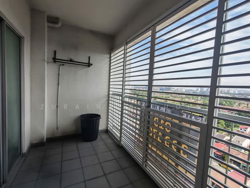 Servis Apartment untuk Dijual di Suri Puteri - Zuraina Rajudin - Balcony - PropertyGuru.com.my