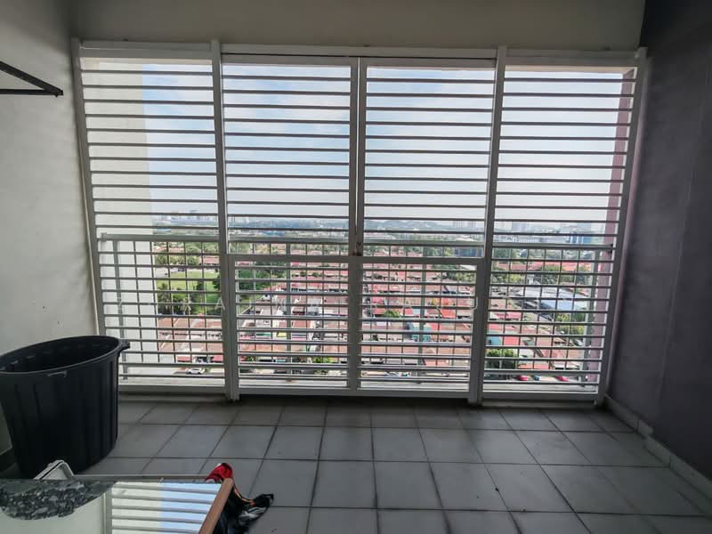 Servis Apartment untuk Dijual di Suri Puteri - Zuraina Rajudin - Balcony - PropertyGuru.com.my
