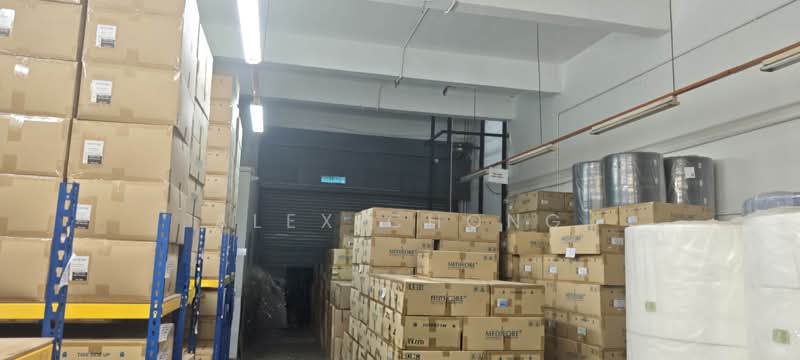 Kilang untuk Disewa di Taman Perindustrian Bukit Serdang (Seri Kembangan) - Alex CHONG - Interior - PropertyGuru.com.my
