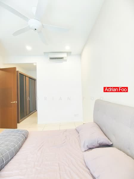 Kondominium untuk Disewa di Queens Residences Q1 @ Queens Waterfront - Adrian Foo - Bedroom - PropertyGuru.com.my