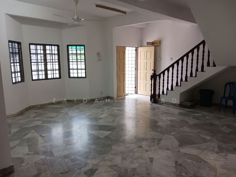 Terraced House for Sale in Kajang (Selangor) - Zaidah Ahmad - Living Room - PropertyGuru.com.my
