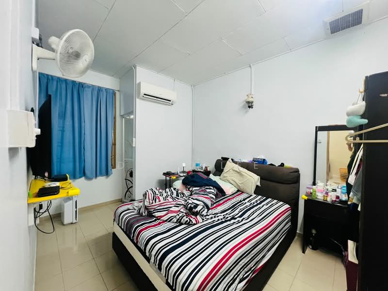 1-storey Terraced House for Sale in Taman Kerian Permai (Parit Buntar) - David Lee - Bedroom - PropertyGuru.com.my
