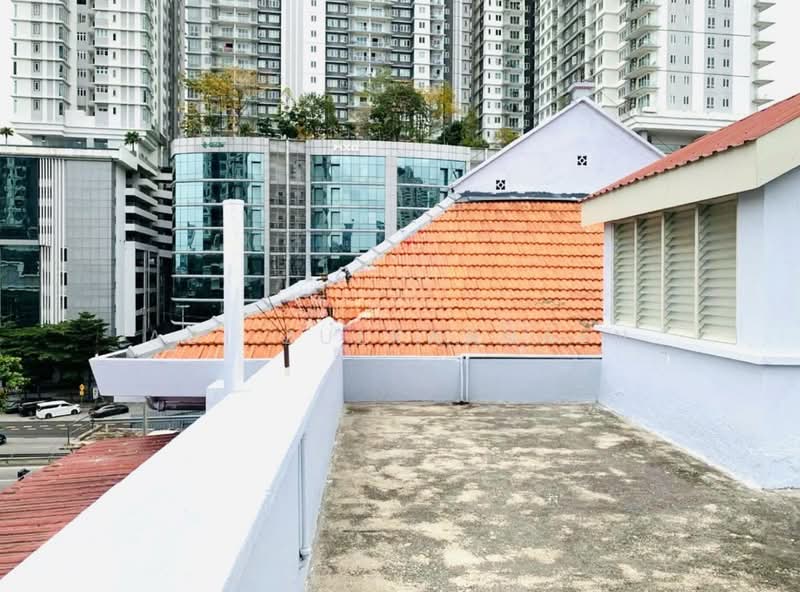 Commercial Bungalow for Rent in Taman Shanghai (Jalan Klang Lama (Old Klang Road)) - Adi Zulkarnaen - Exterior - PropertyGuru.com.my