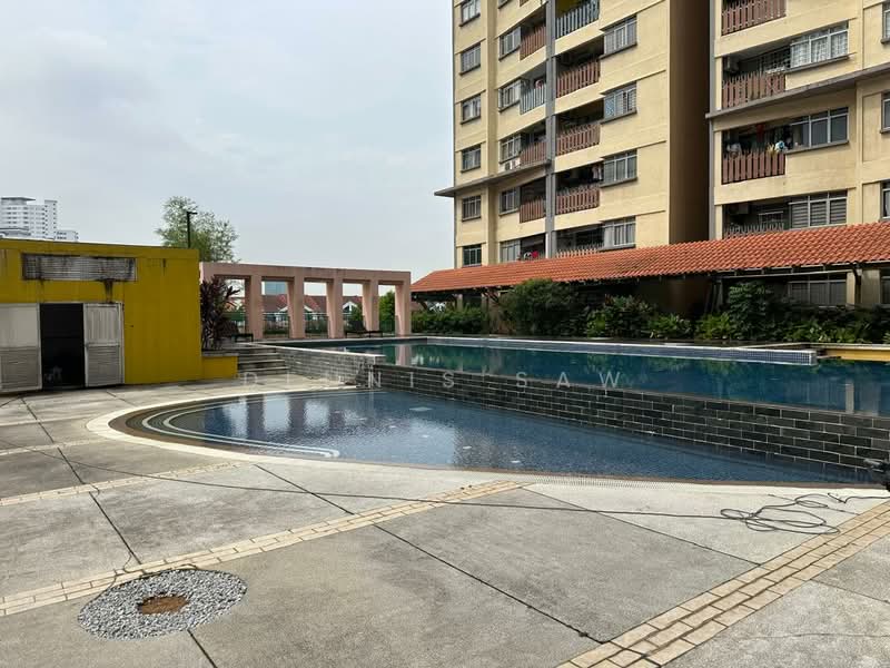 Kondominium untuk Dijual di Perdana Exclusive - Dennis Saw - Exterior - PropertyGuru.com.my