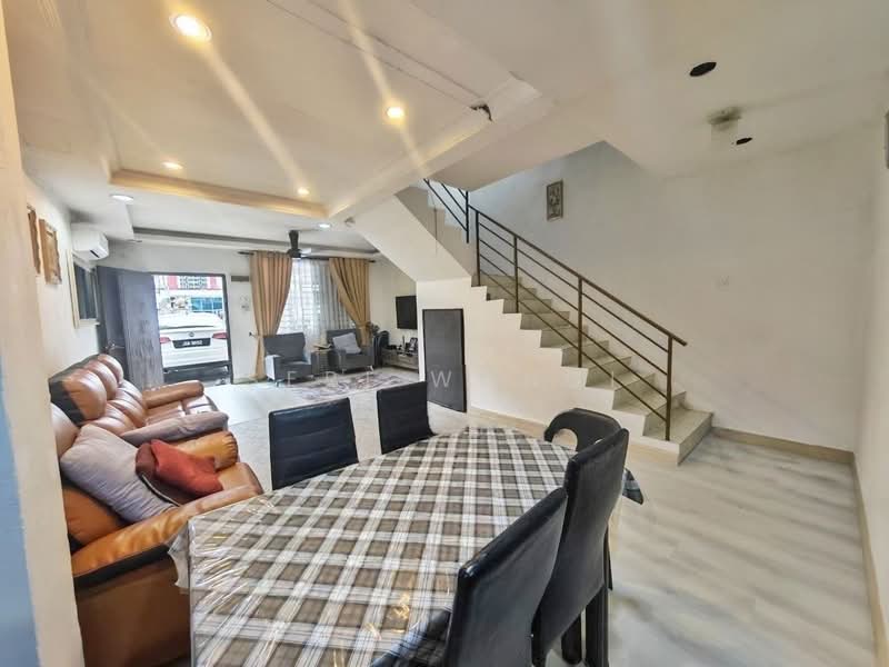 Rumah Teres untuk Dijual di Pasir Gudang (Johor) - Seri Wangi - Living Room - PropertyGuru.com.my