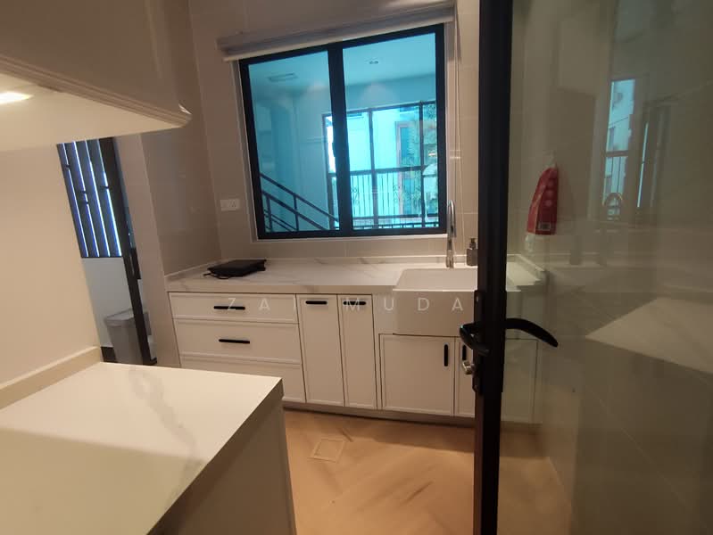 Condominium for Rent at Isle of Kamares - Zai Muda - Kitchen - PropertyGuru.com.my