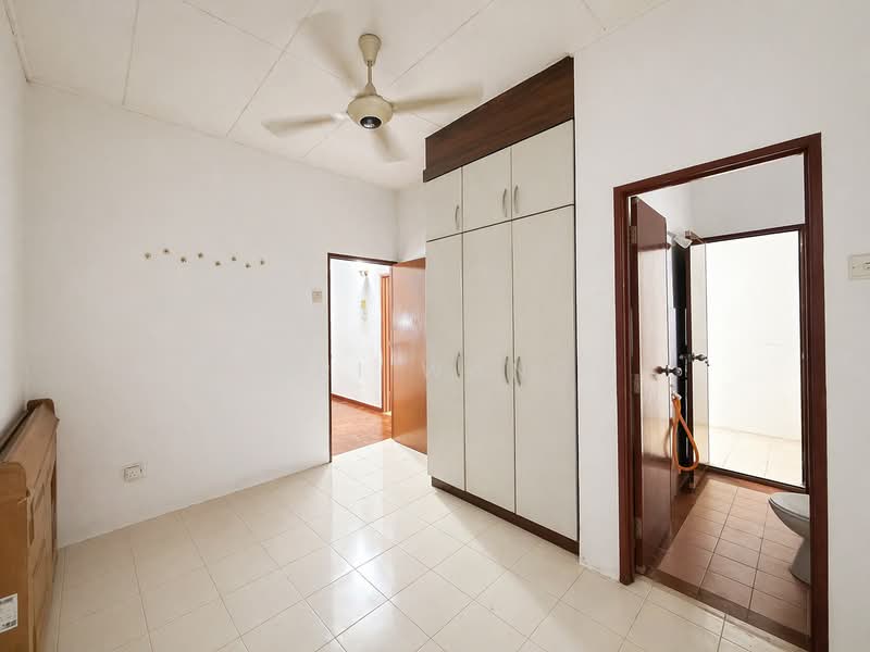 2-storey Terraced House for Sale in Pasir Gudang (Johor) - Seri Wangi - Bedroom - PropertyGuru.com.my