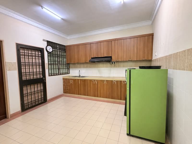2-storey Terraced House for Sale in Pasir Gudang (Johor) - Seri Wangi - Kitchen - PropertyGuru.com.my