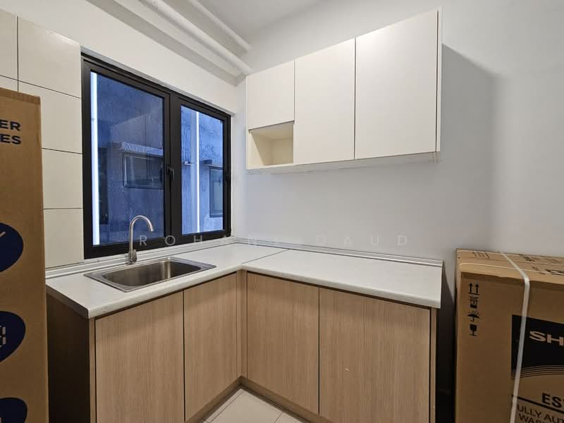 Service Residence for Rent at Residensi Bukit Tiara - Rohani Daud - Kitchen - PropertyGuru.com.my