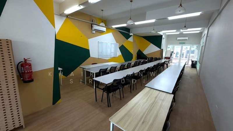 Shop / Office for Rent in Shah Alam (Selangor) - Khairil Anwar Sirajudin - Interior - PropertyGuru.com.my