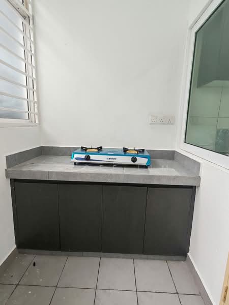 Kondominium untuk Disewa di The Holmes 1 - Geoff Lim - Kitchen - PropertyGuru.com.my