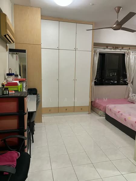 Condominium for Sale at Vista Komanwel A - William Lim - Bedroom - PropertyGuru.com.my