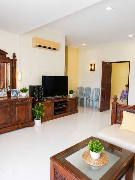 Terraced House for Sale in Puchong (Selangor) - Casey Cheong - Living Room - PropertyGuru.com.my
