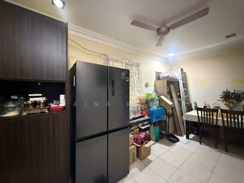 Rumah Teres 2 Tingkat untuk Dijual di Jenjarom (Selangor) - Zuraina Rajudin - Kitchen - PropertyGuru.com.my