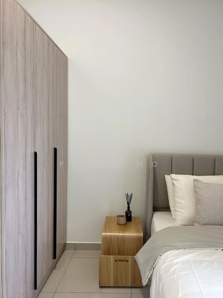 Service Residence for Rent at D'Cosmos Residences - Pearl Ho - Bedroom - PropertyGuru.com.my