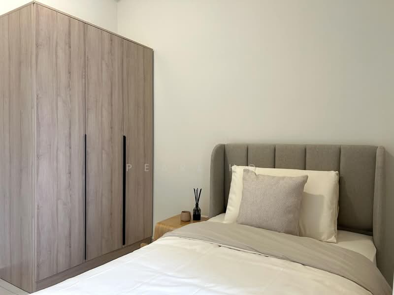 Service Residence for Rent at D'Cosmos Residences - Pearl Ho - Bedroom - PropertyGuru.com.my