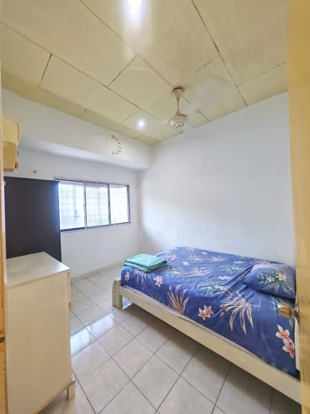 Apartment for Rent at Taman Desa Cheras - Chin Chee Meng - Bedroom - PropertyGuru.com.my