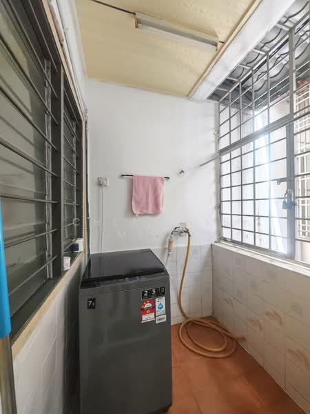 Apartment for Rent at Taman Desa Cheras - Chin Chee Meng - Balcony - PropertyGuru.com.my