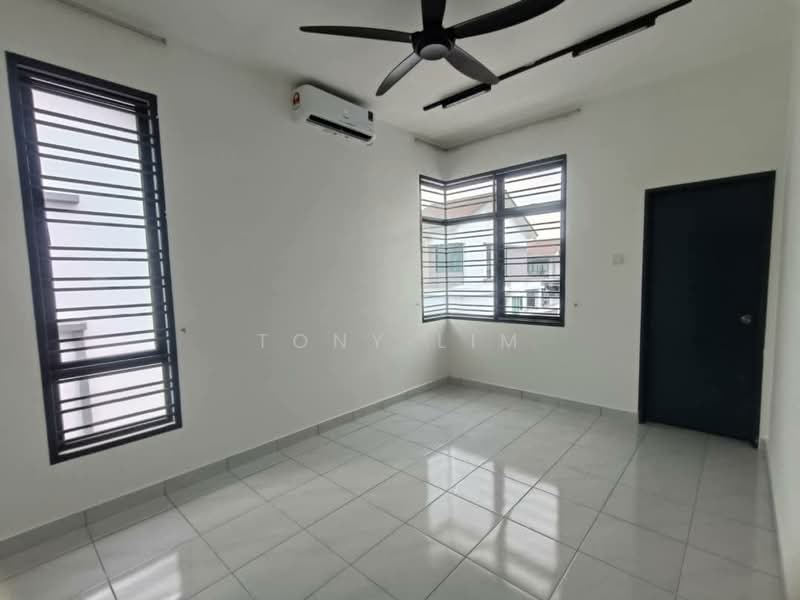 Rumah Teres 2 Tingkat untuk Disewa di Austin Crest (Johor Bahru) - Tony Lim - Interior - PropertyGuru.com.my