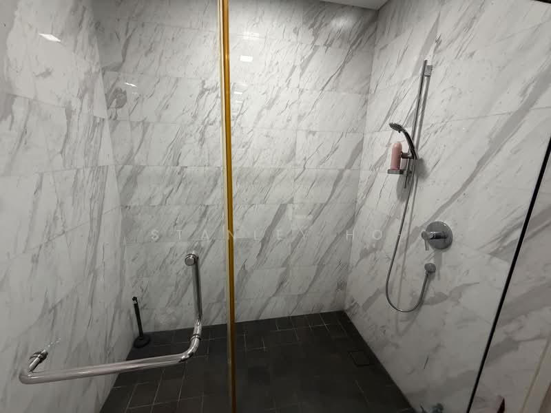 For Rent - One Menerung