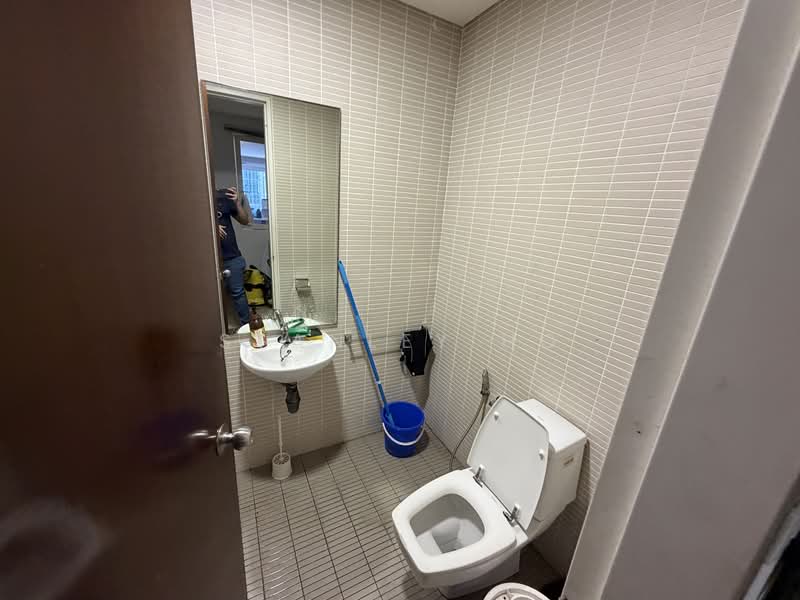 For Rent - One Menerung