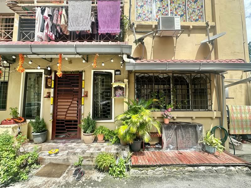 Pangsapuri untuk Dijual di Jasmine Court - Ali Idris - Exterior - PropertyGuru.com.my