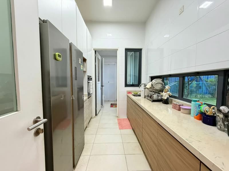 Rumah Teres 3 Tingkat untuk Dijual di Sejati Residences (Cyberjaya) - Jared Wong - Kitchen - PropertyGuru.com.my