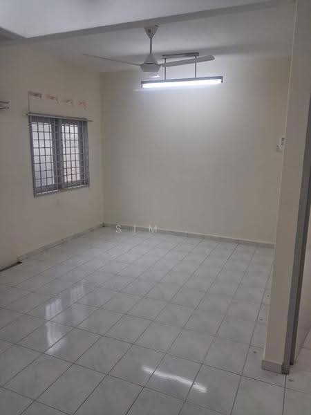 Rumah Teres 2-Tingkat untuk Disewa di Melaka (Melaka) - Sim . - Living Room - PropertyGuru.com.my