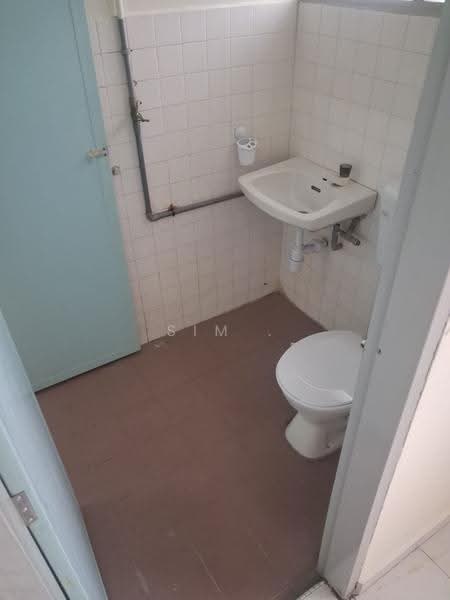 Rumah Teres 2-Tingkat untuk Disewa di Melaka (Melaka) - Sim . - Bathroom - PropertyGuru.com.my