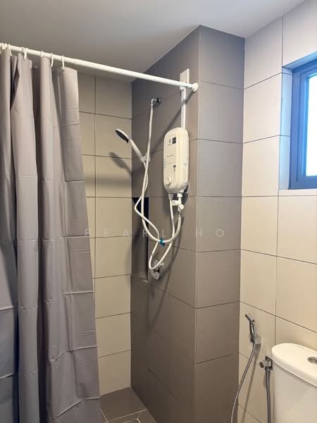 Servis Apartment untuk Disewa di D'Quince Residences - Pearl Ho - Bathroom - PropertyGuru.com.my