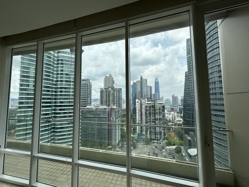 Service Residence for Rent at The Oval - Ivan How - View - PropertyGuru.com.my