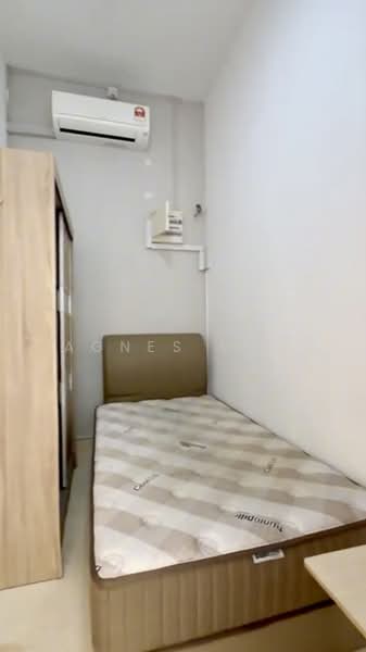 Service Residence for Sale at TriTower Residence @ Johor Bahru Sentral - Agnes Low - Bedroom - PropertyGuru.com.my
