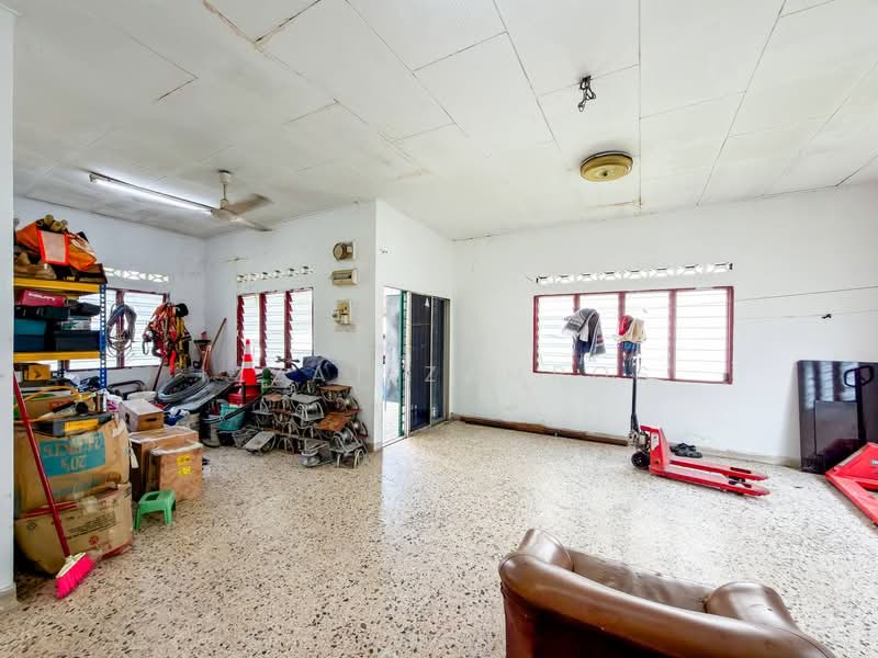 Rumah Banglo untuk Dijual di Seri Kembangan (Selangor) - Izzat Zamros - Interior - PropertyGuru.com.my