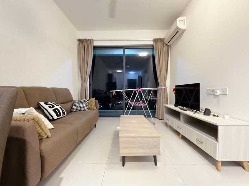 Servis Apartment untuk Dijual di Country Garden Central Park - Joey Chai - Living Room - PropertyGuru.com.my