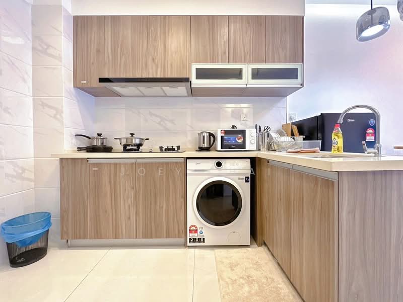 Servis Apartment untuk Dijual di Country Garden Central Park - Joey Chai - Kitchen - PropertyGuru.com.my