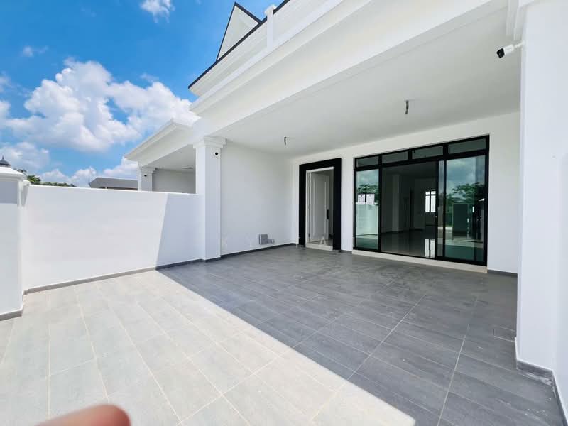 Rumah Teres 2 Tingkat untuk Dijual di Bandar Sri Alam (Johor Bahru) - Sky Tan - Exterior - PropertyGuru.com.my