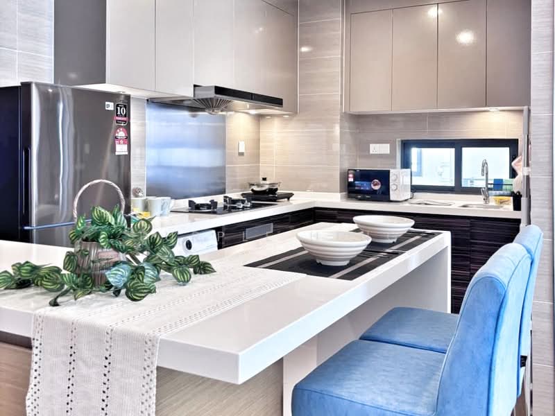 Condominium for Rent at R&F Princess Cove Phase 2-Seine Region - Purple Heng - Kitchen - PropertyGuru.com.my