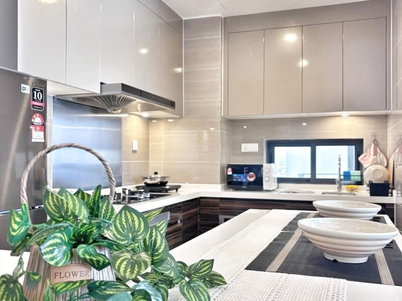 Condominium for Rent at R&F Princess Cove Phase 2-Seine Region - Purple Heng - Kitchen - PropertyGuru.com.my